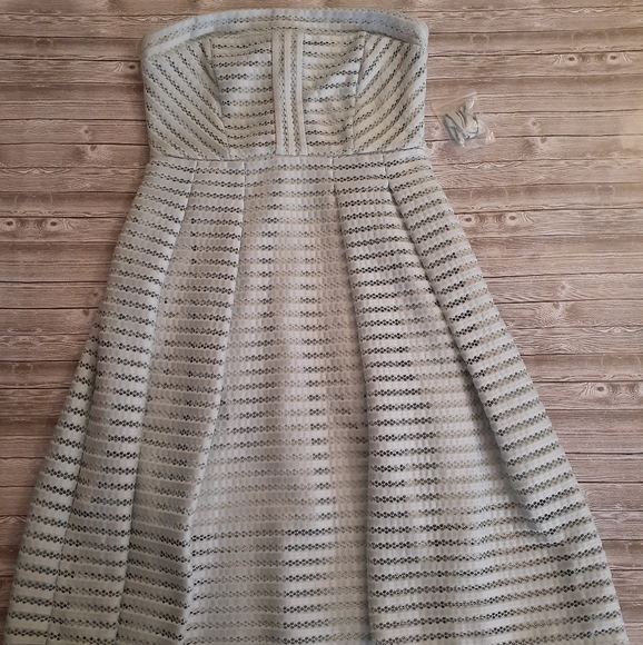 🔥3/$70 🎉S-HP🎉 NY & Co. Dress - Picture 2 of 6